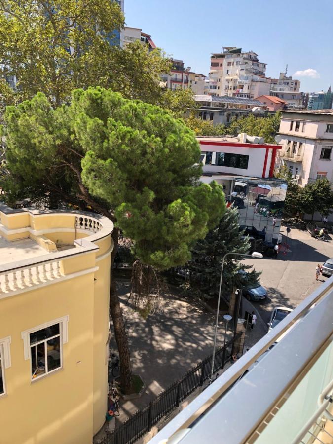 Downtown Grand Comfort Tiranë Luaran gambar