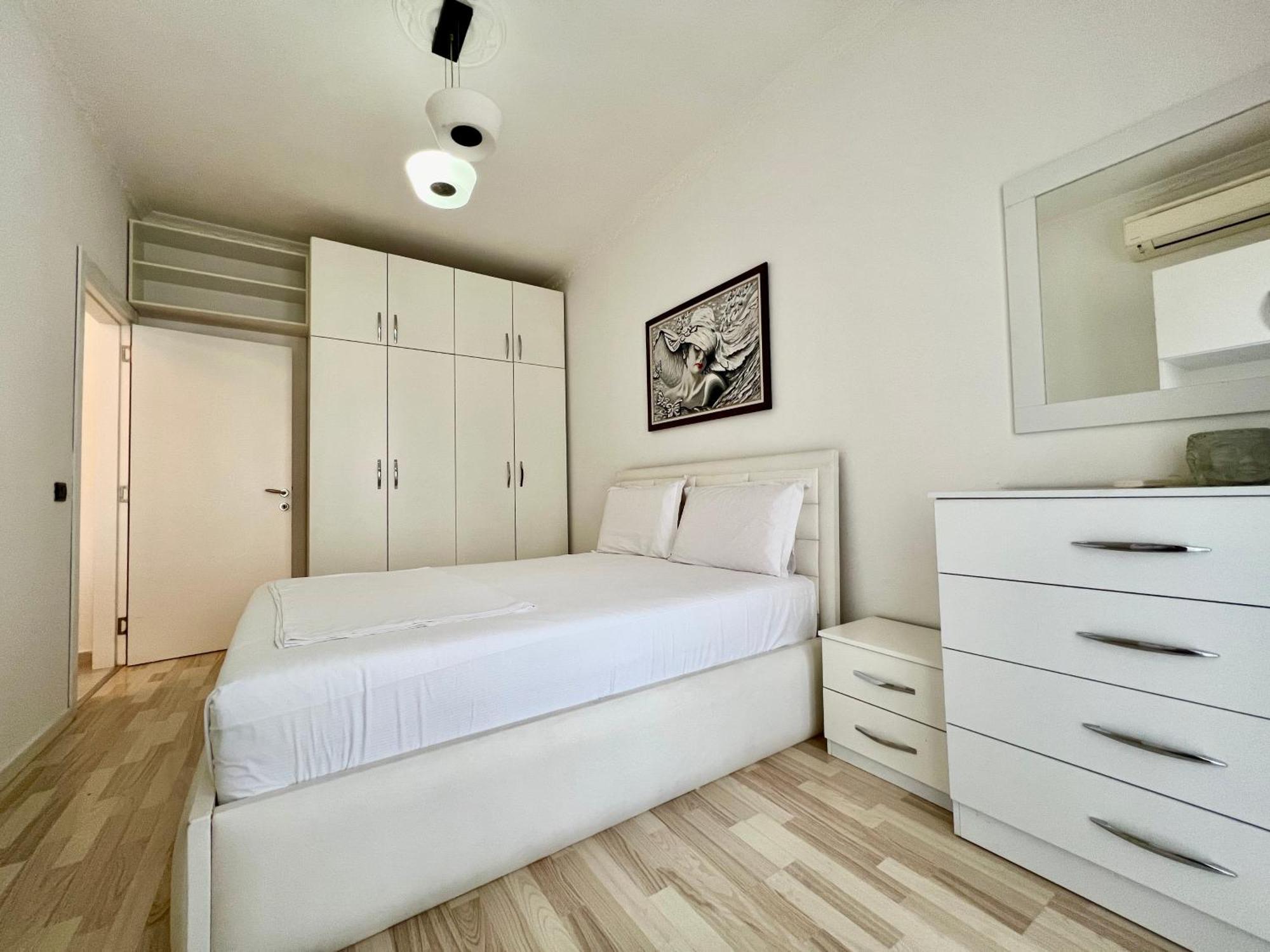 Downtown Grand Comfort Tiranë Luaran gambar