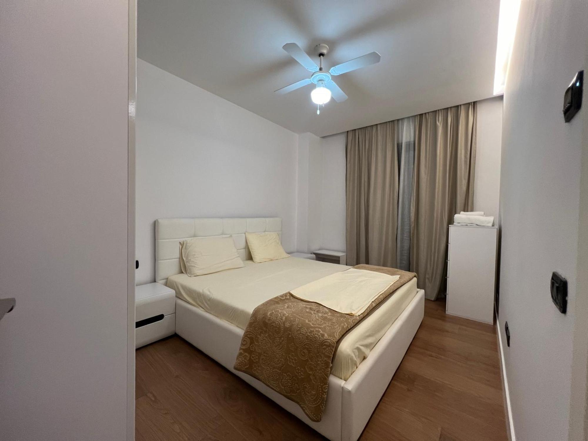 Downtown Grand Comfort Tiranë Luaran gambar